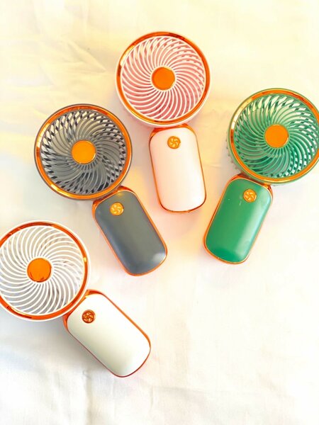 Mini hand fans
