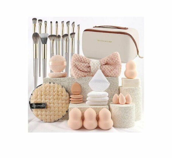 Ensemble outils maquillage complet