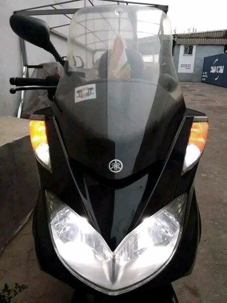 Scooter Yamaha moderne