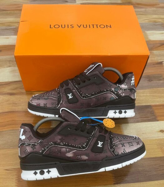 Baskets Louis Vuitton Homme Édition Limitée