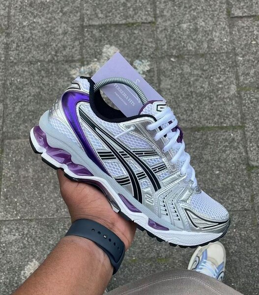 Baskets sport légères et confortables