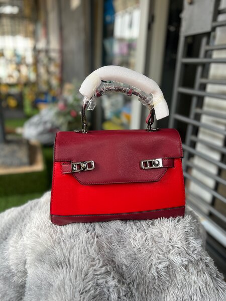 Sacs à main en cuir bicolores