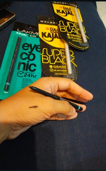 MAYBELLINE Super Black Kajal