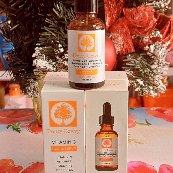PRETTY COWRY VITAMIN C SERUM ( WITH VITAMIN E)