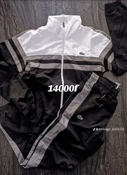 Ensemble survêtement Lacoste noir et blanc