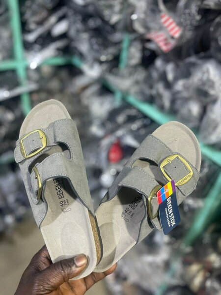 Sandales en cuir confort