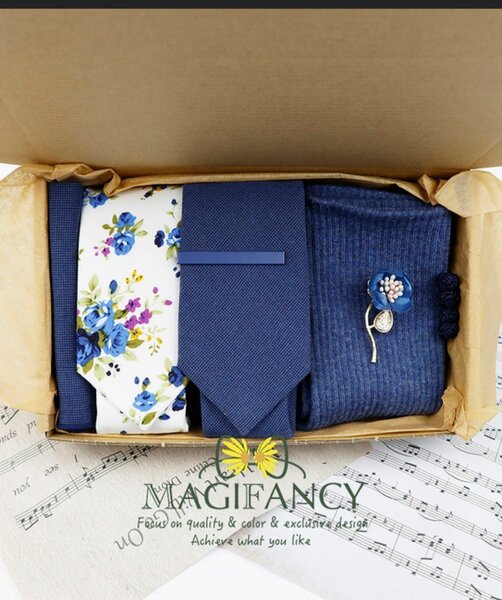 Coffret Cravate et Fleurs Élégant