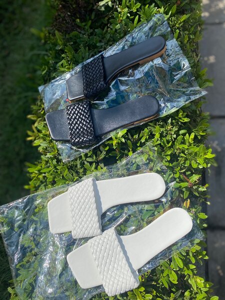 Sleek ladies easy wear