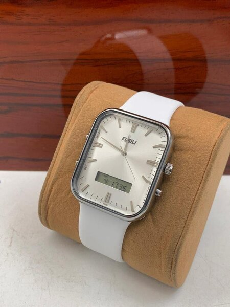 Fusili digital and analogue watches