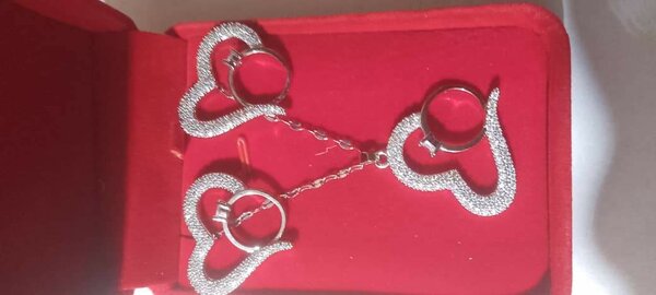 Elegant Heart-Shaped Jewelry Set