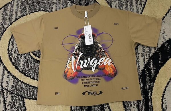 T-shirt homme imprimé Nuigen