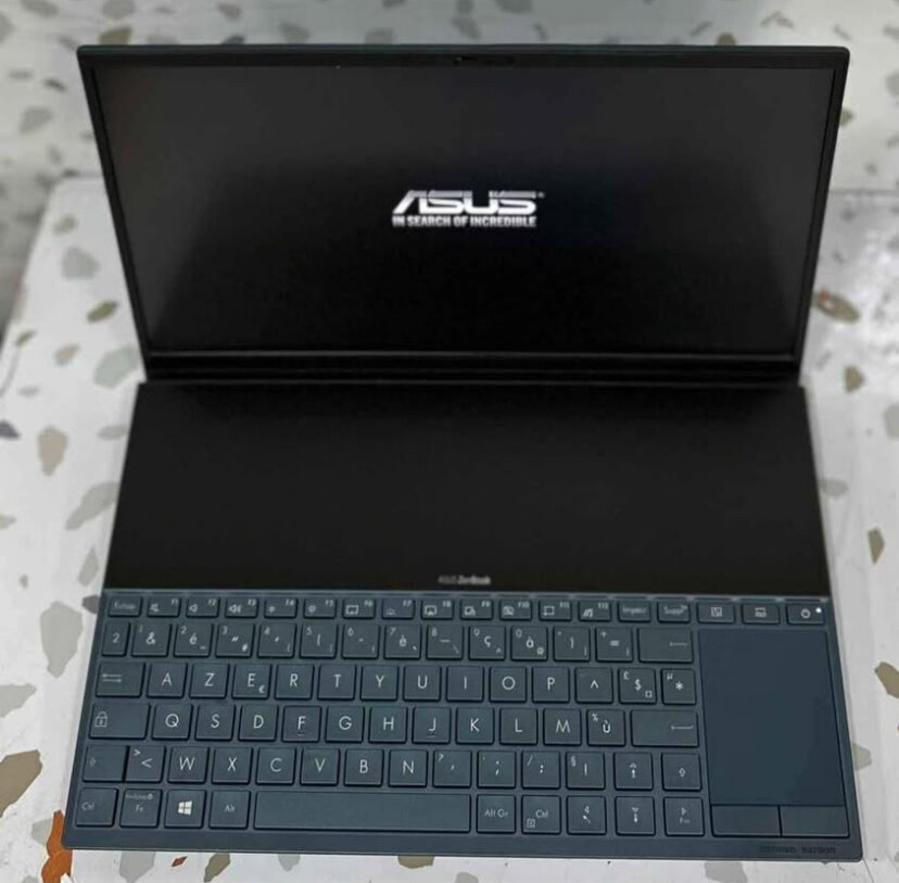 Ordinateur Portable ASUS Dual Screen