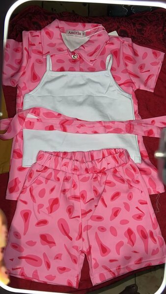 Ensembles colorés pour enfants