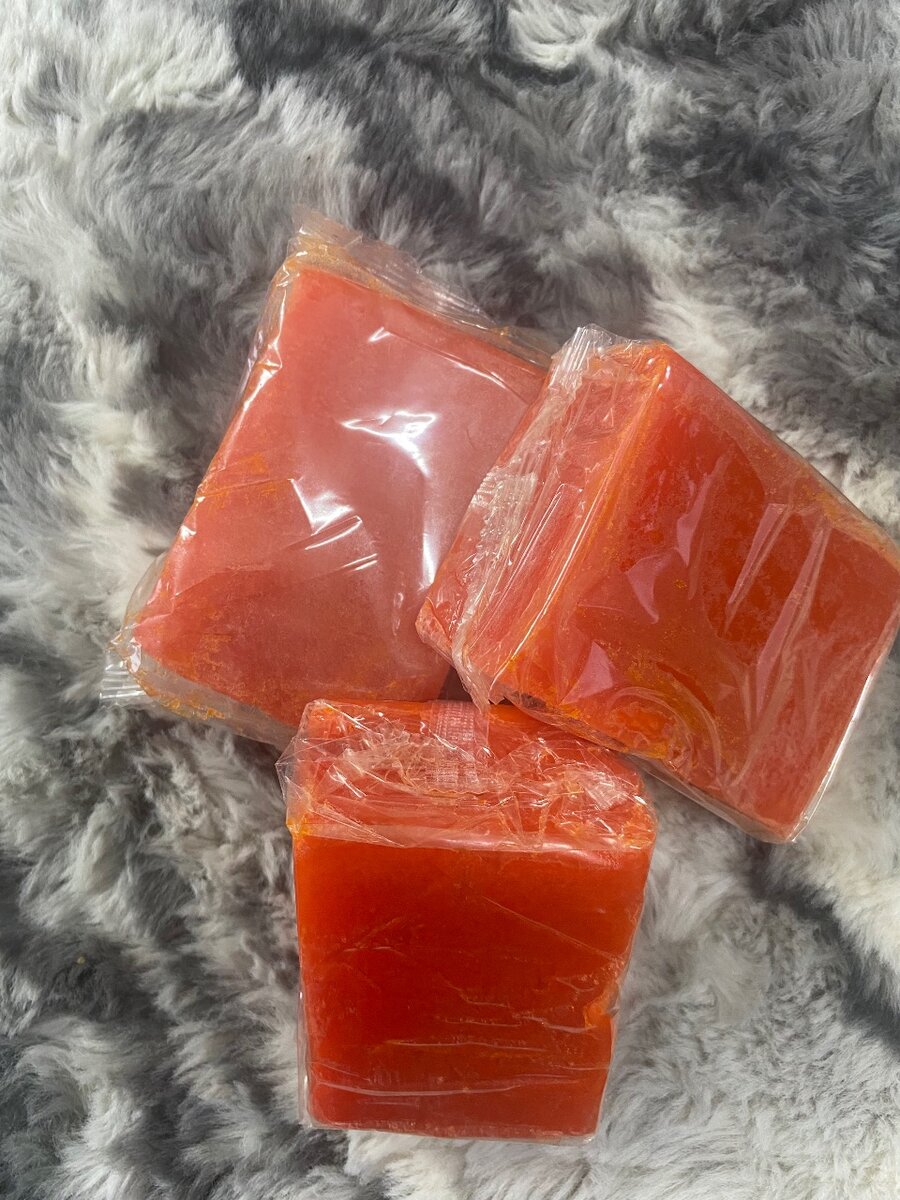 Savons Molato et Nila