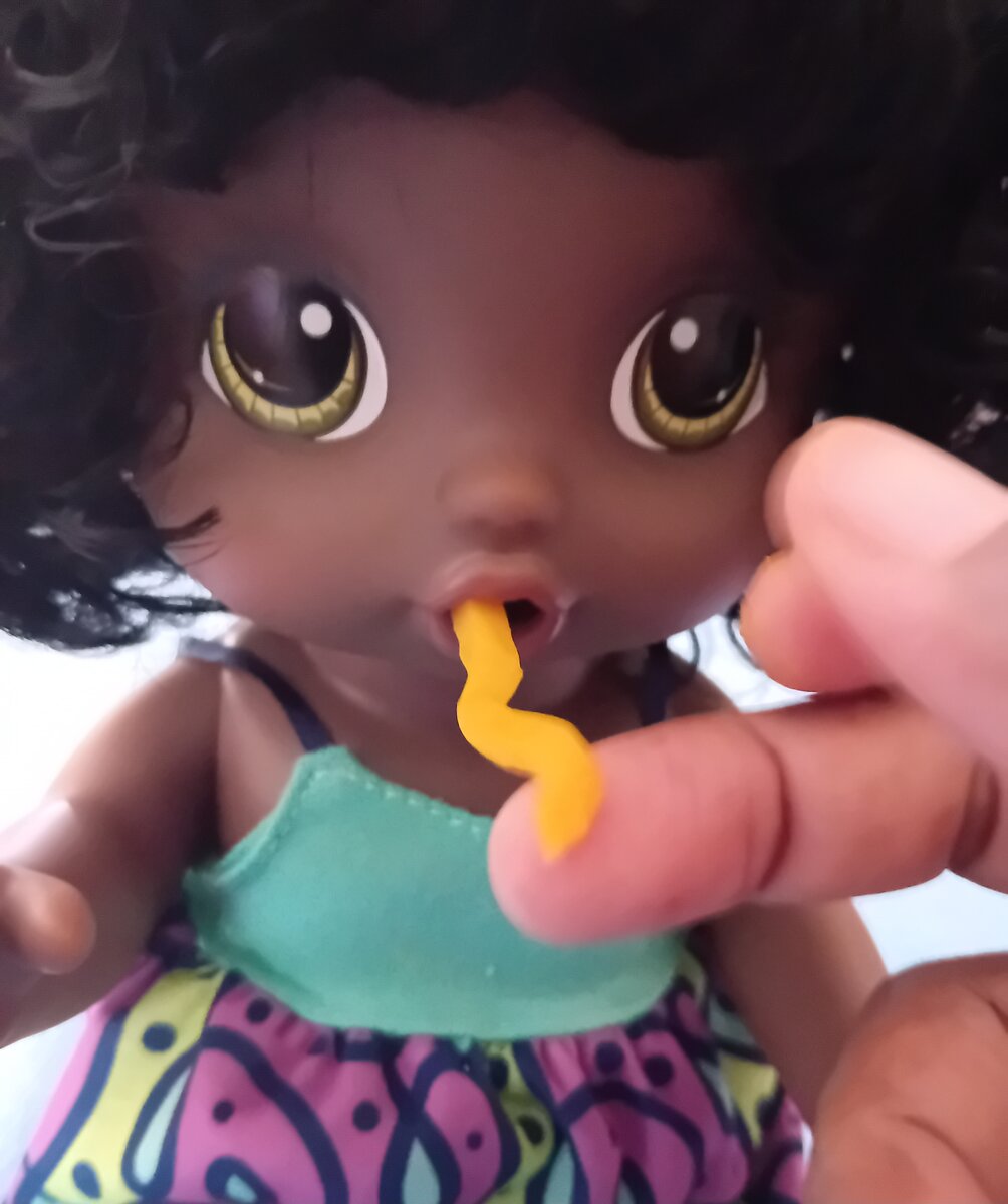 Poupée Baby Alive-Miam miam