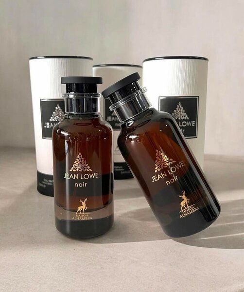 Jean Lowe Noir de la Maison Alhambra