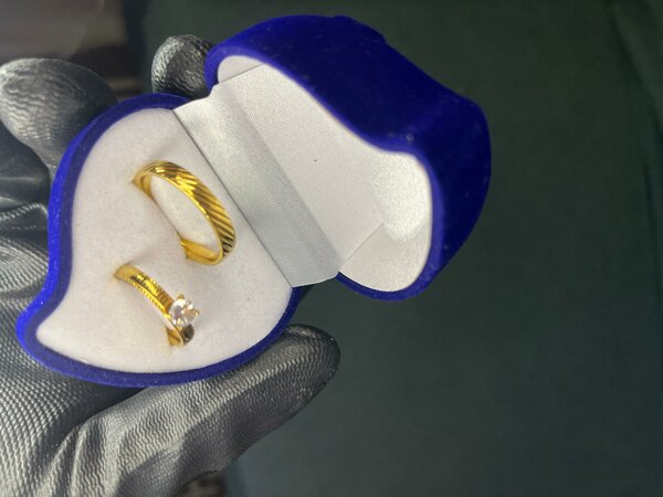 Bague de promesse/fiançailles