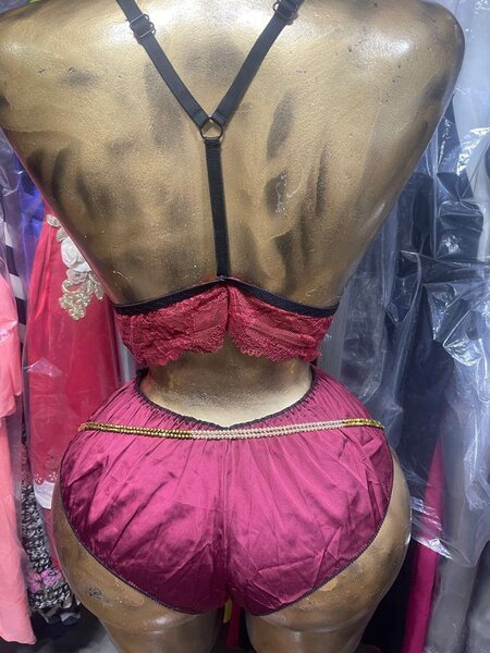 Ensemble lingerie rouge sexy