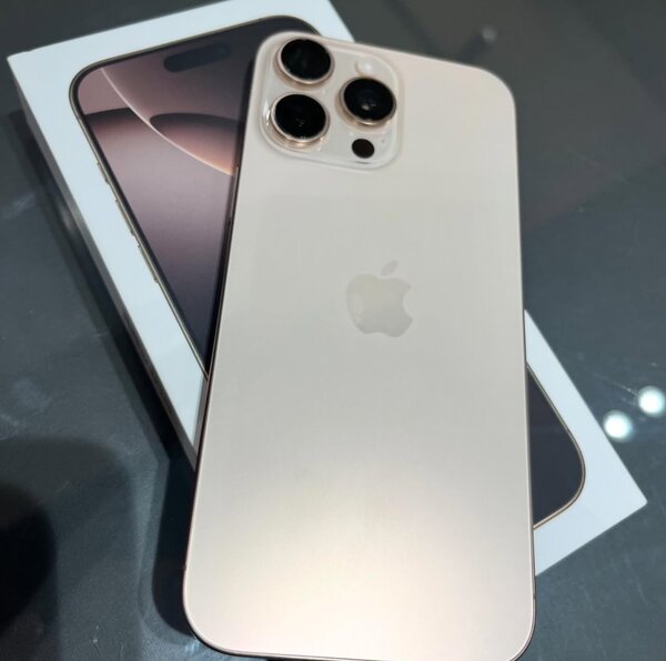 16 pro max ESIM unlock 256gig