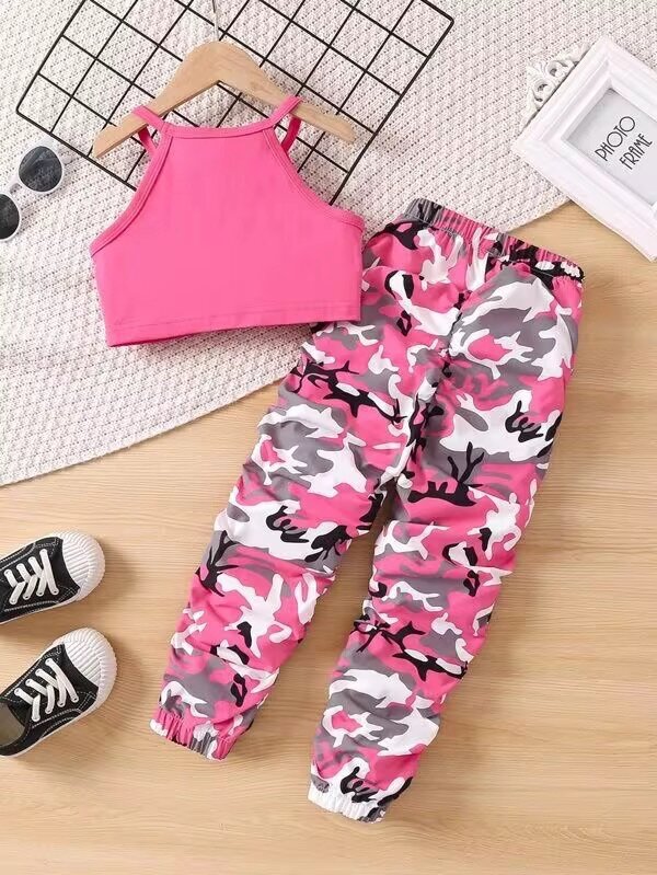 Tenue camouflage fille rose