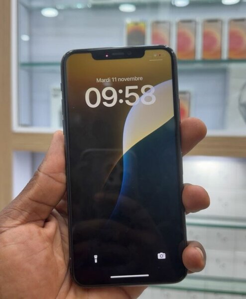 Apple iPhone 11 Pro - smartphone débloqué vert