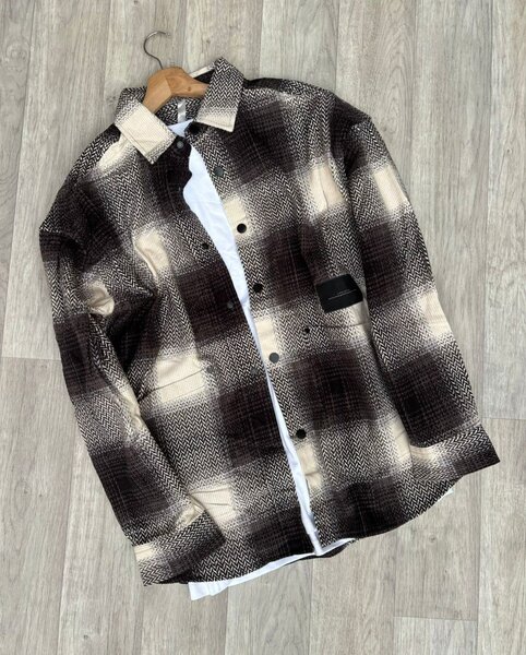 Chemises à carreaux tendance