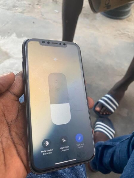 iPhone 11 reconditionné - Noir