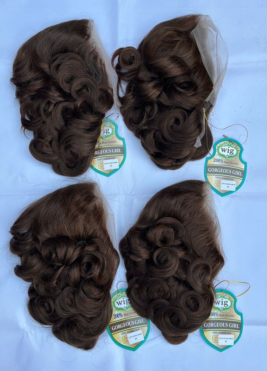 Perruque en dentelle Chic