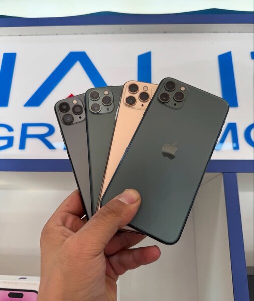 iPhone 11 Pro Max UK Use