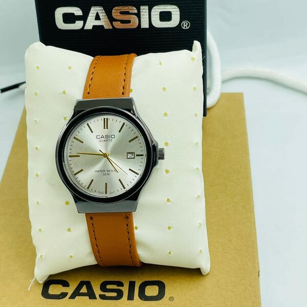 MONTRE CASIO EN CUIR 💦