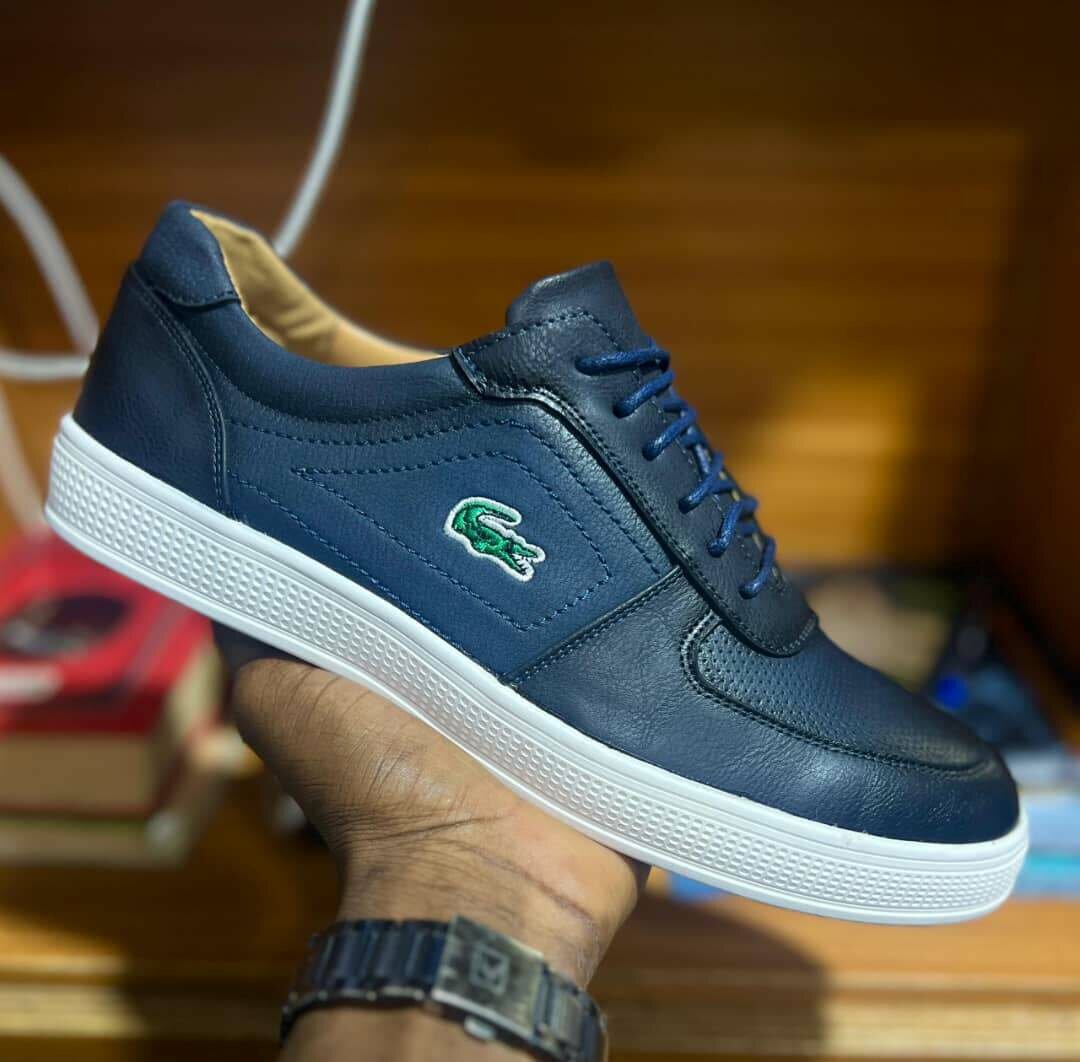 Chaussures Lacoste en cuir élégantes