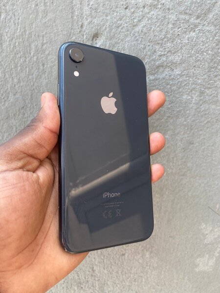 iPhone XR 128.GB Fully functional