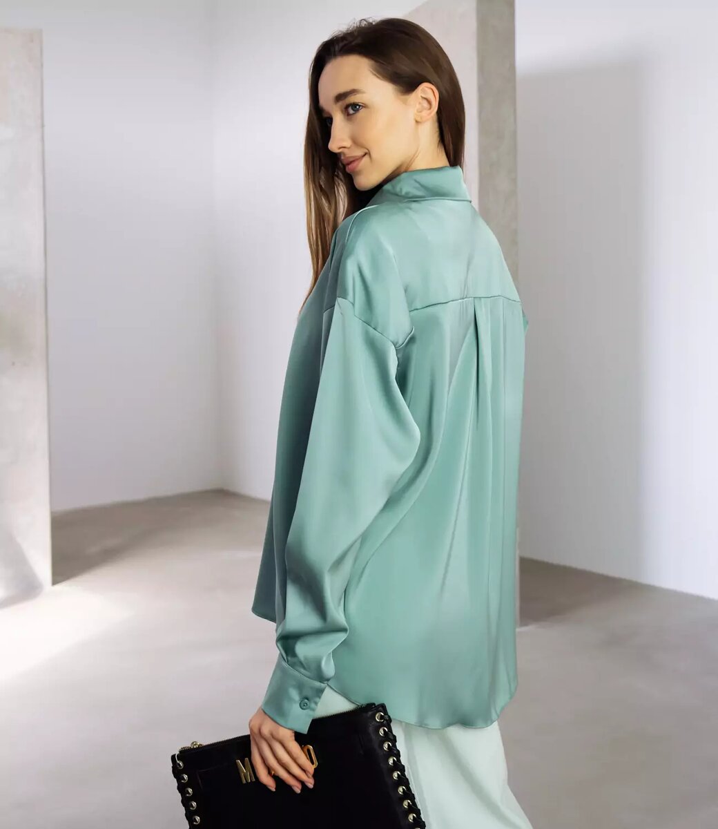 Сатиновая блузка