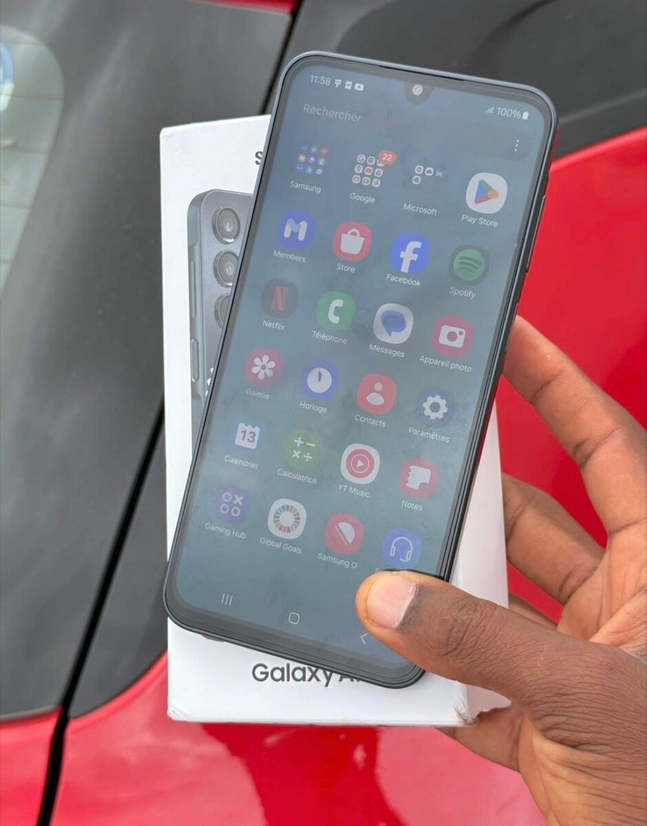 Samsung Galaxy A16 Smartphone