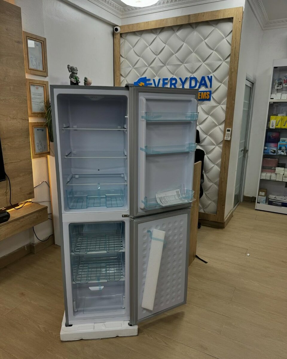 NASCO 196L BOTTOM FREEZER REFRIGERATOR