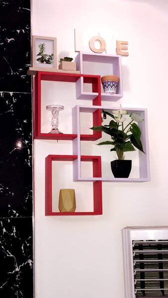 Wall shelves
