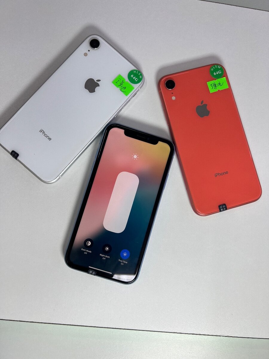 iPhone XR 64Gb fully functiona