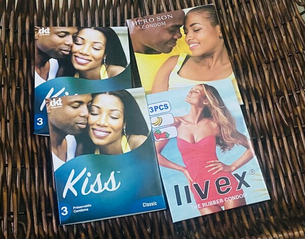 12 préservatifs kiss (4 paquet