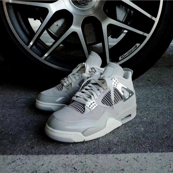 Air jordan 4