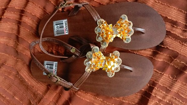 Sandales fermées pour femmes