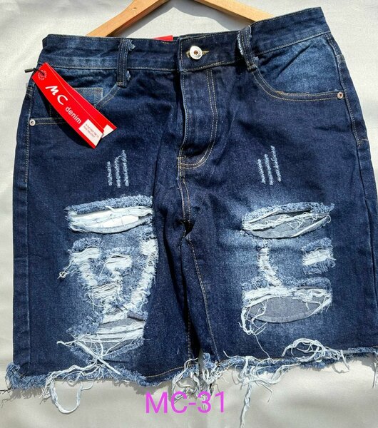 Shorts en jean déchiré