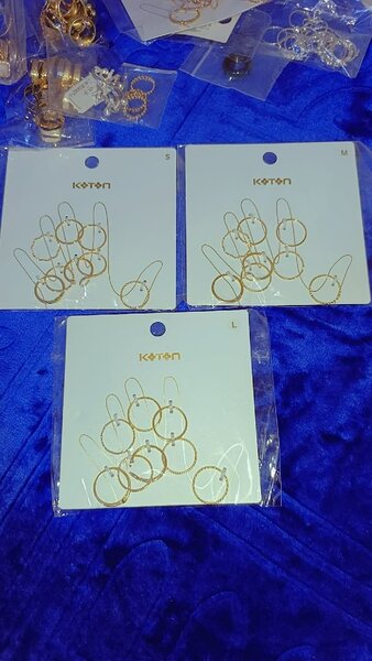 Lot de bagues dorées