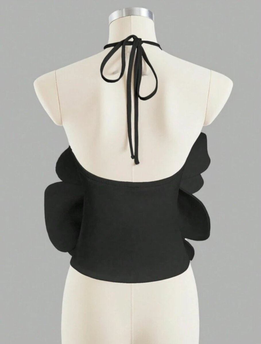 Top dos nu fleuri élégant