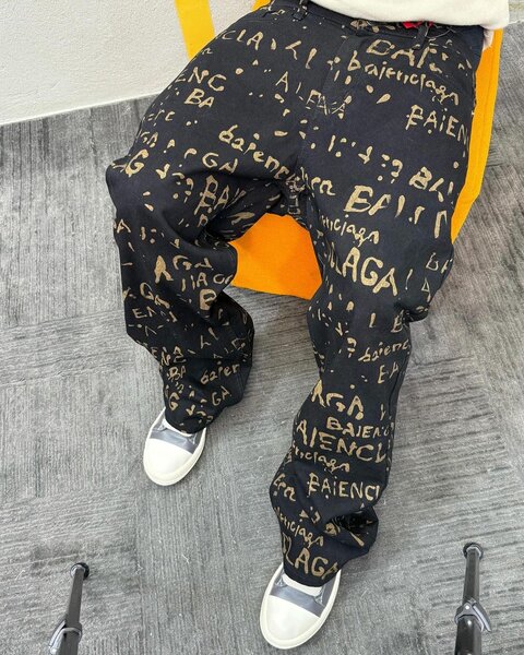 Pantalons larges imprimés tendance