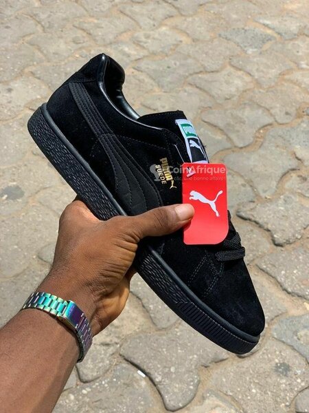 Chaussures Puma Noir Suède