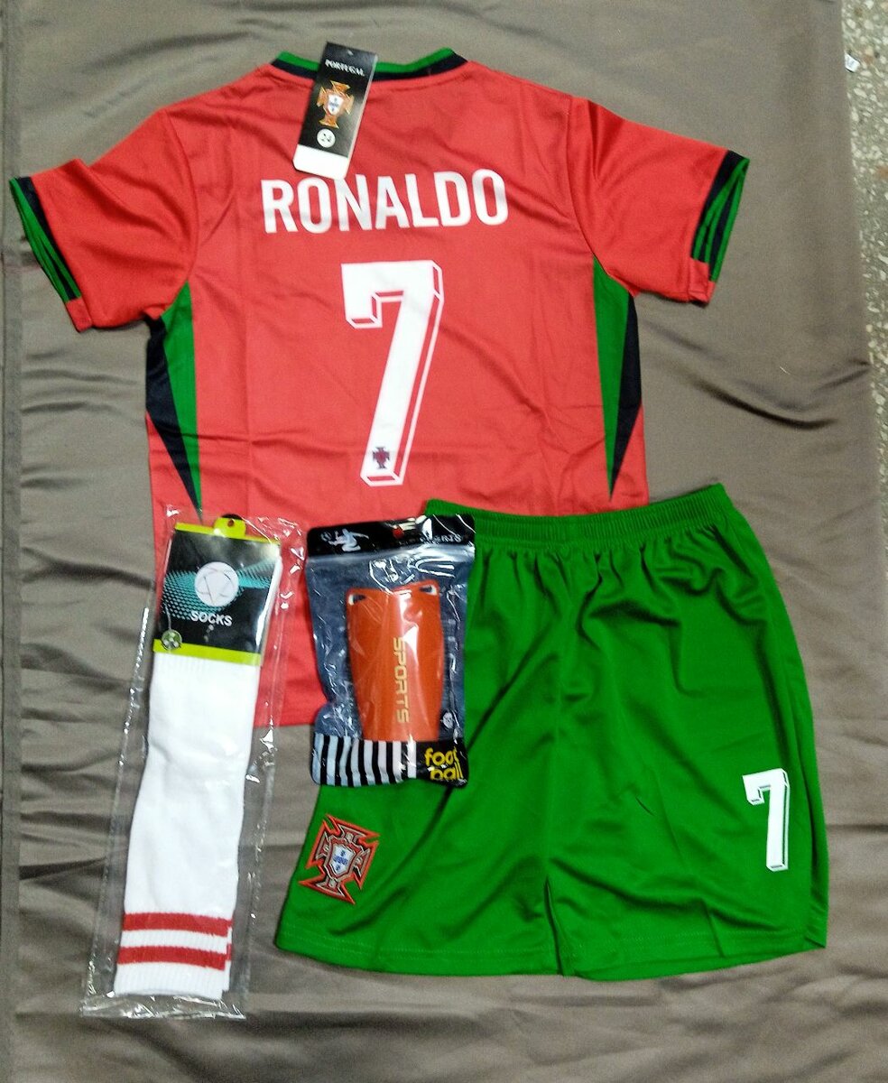 Футбольная форма для футбола