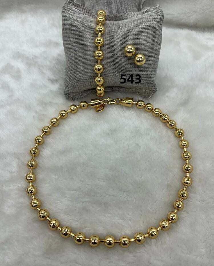 Elegant Gold Jewelry Set