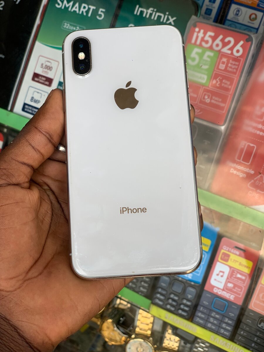 IPHONE X