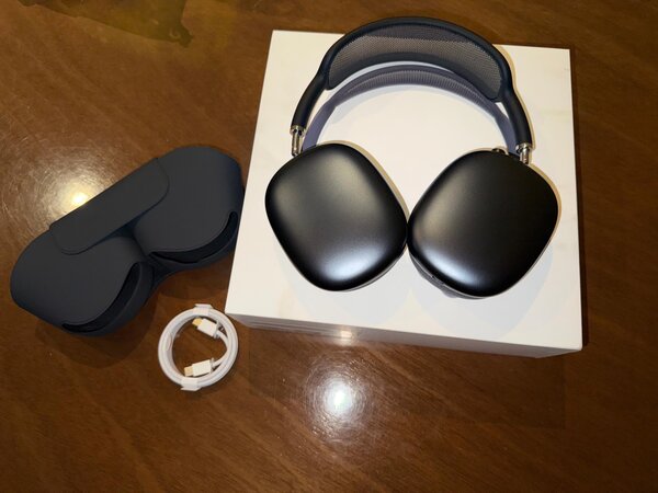 AirPods Max (Open Box)