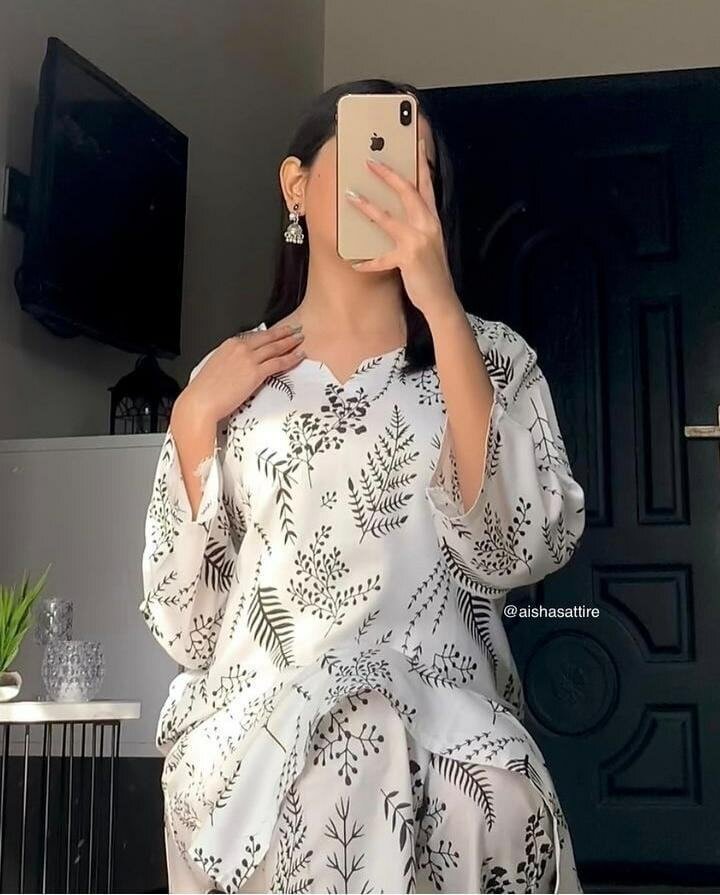 2pc stitched linen Printed Suit